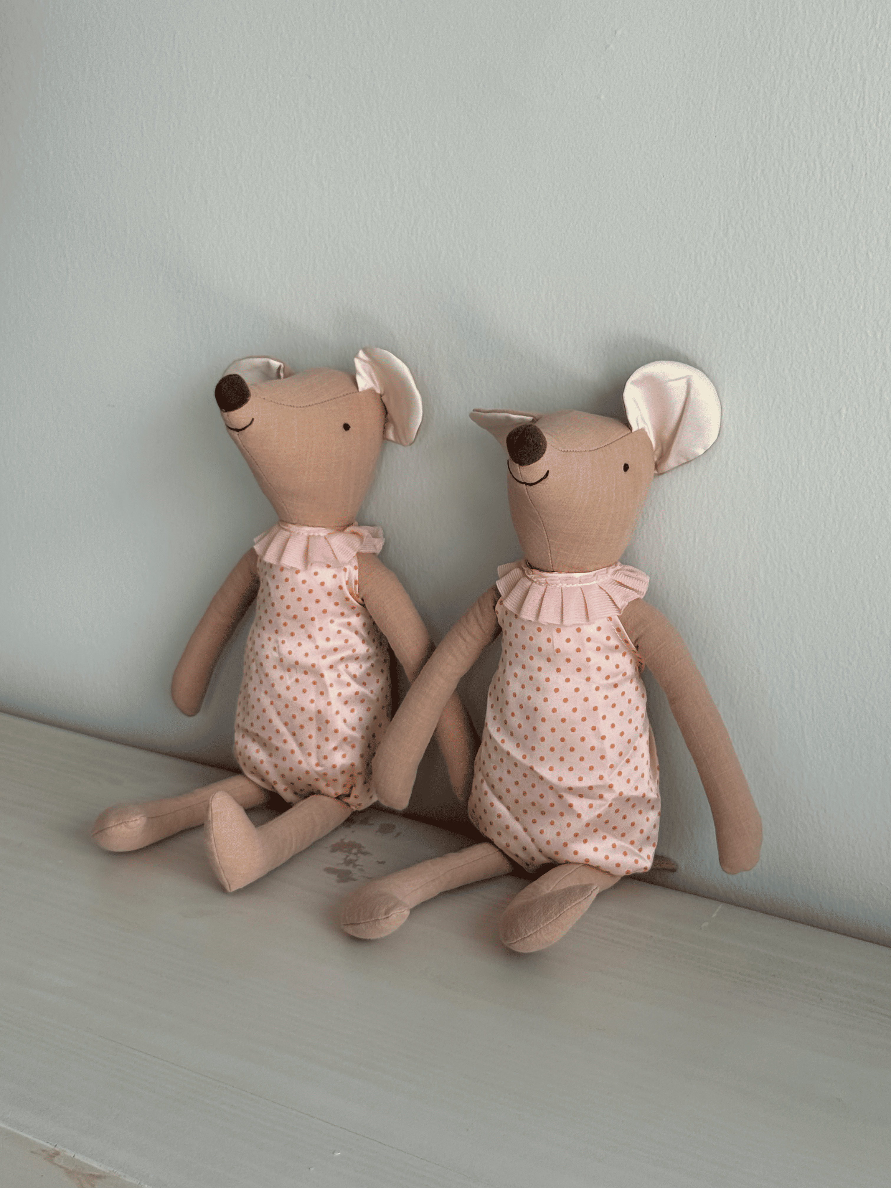 Peluche ratoncita rosa